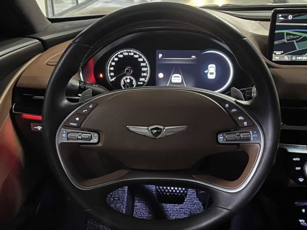 Genesis G80 - Vista 12