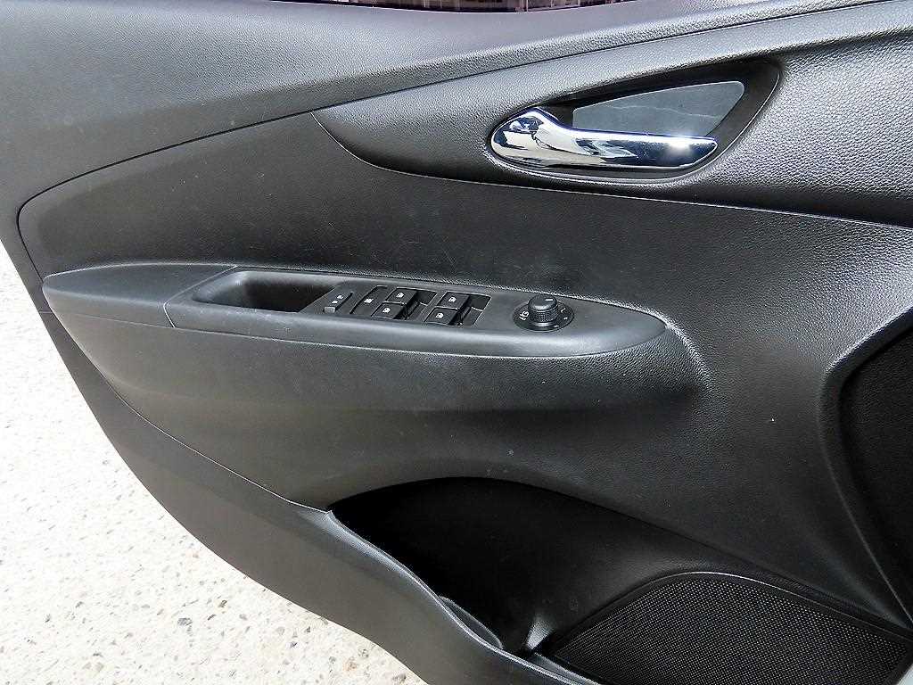 Chevrolet Spark - Vista 11