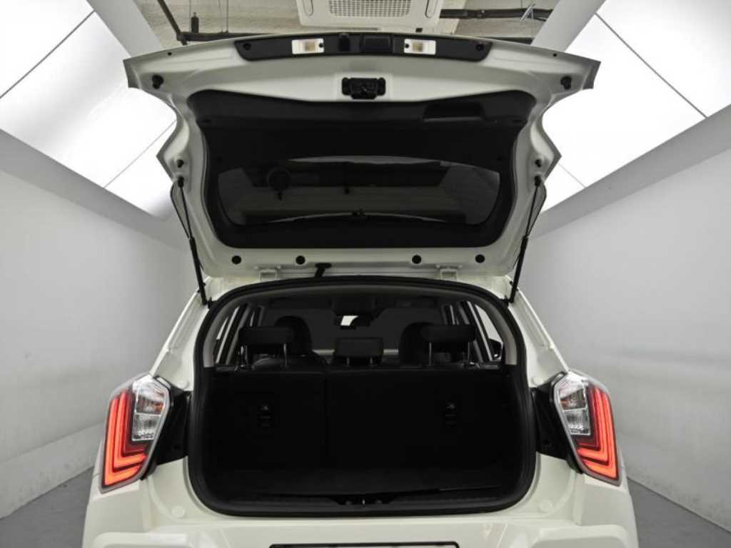 Ssangyong Tivoli 2022 Blanco - Importación desde Corea - HF Imports Iquique - Foto 20