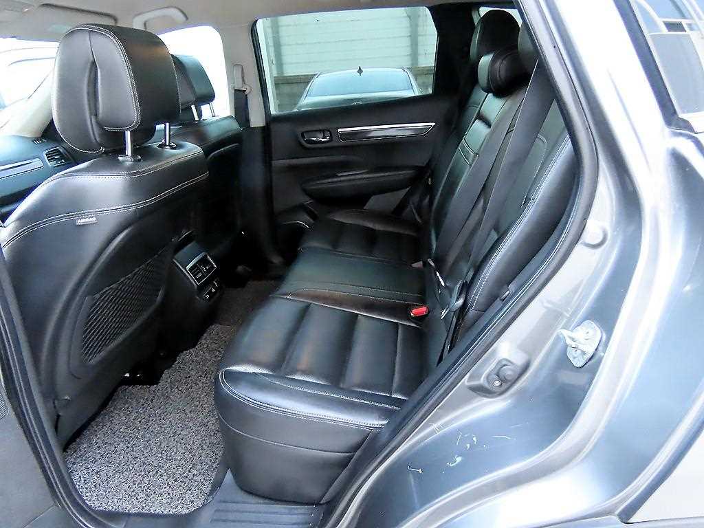 SAMSUNG QM6 - Vista 6