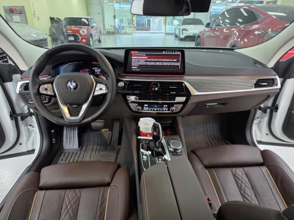 BMW Gran Turismo - Vista 7