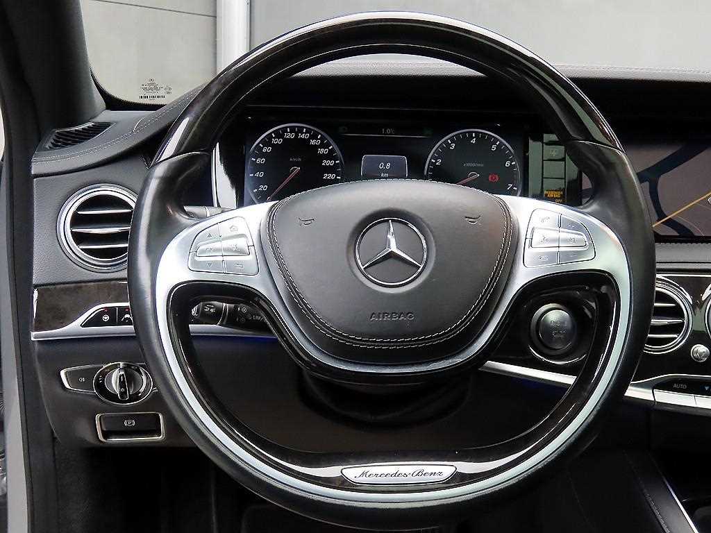 Mercedes Benz S Class - Vista 9