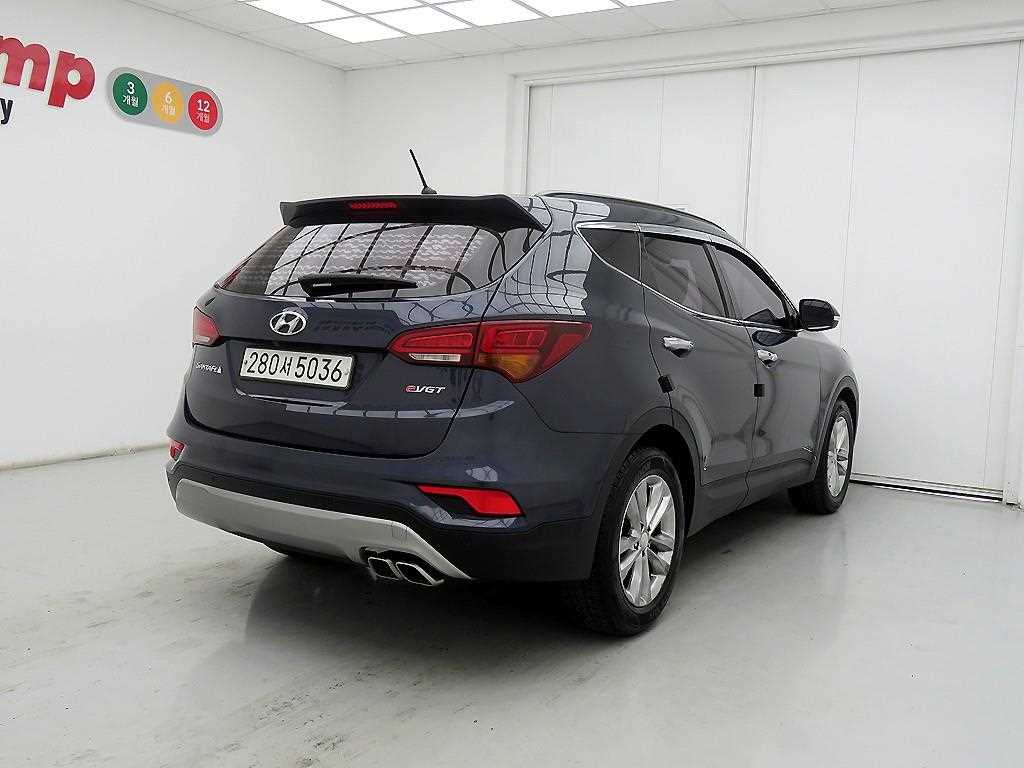 HYUNDAI Santa Fe - Vista 4