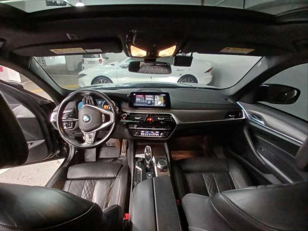BMW 5 Series - Vista 6