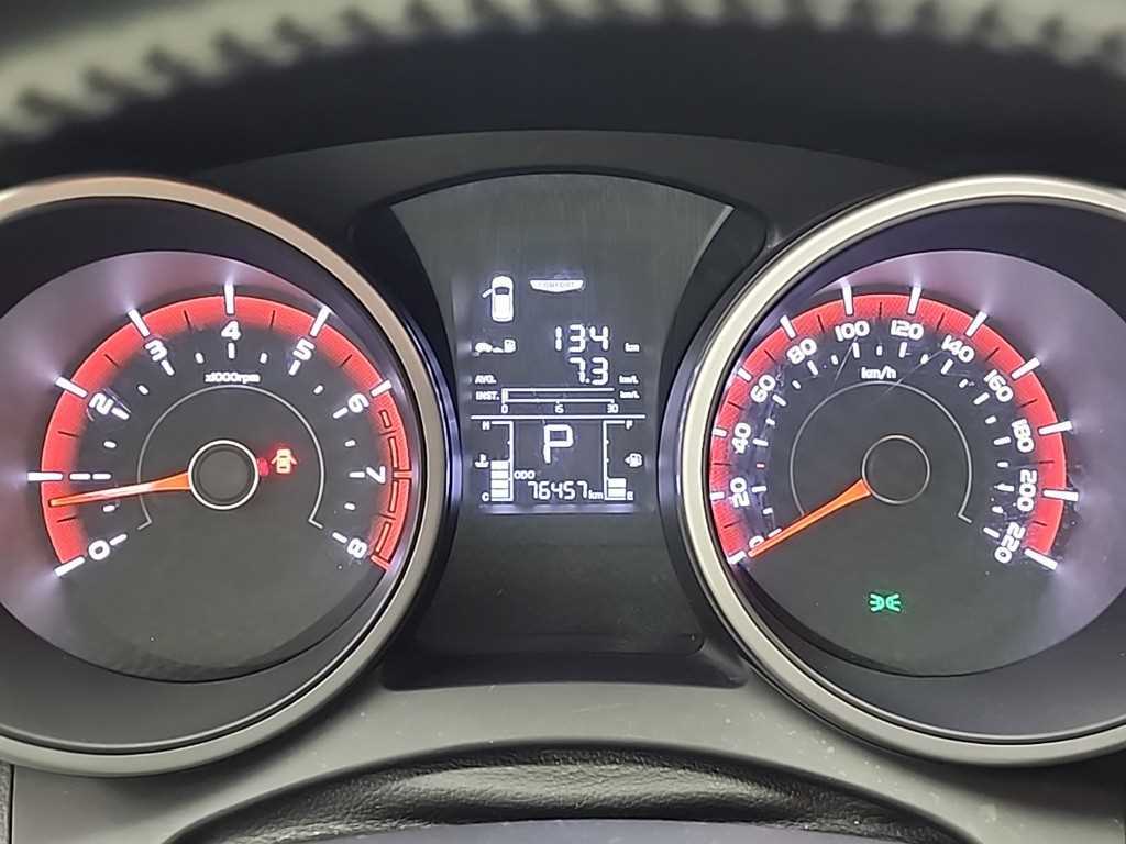 Ssangyong Tivoli - Vista 6