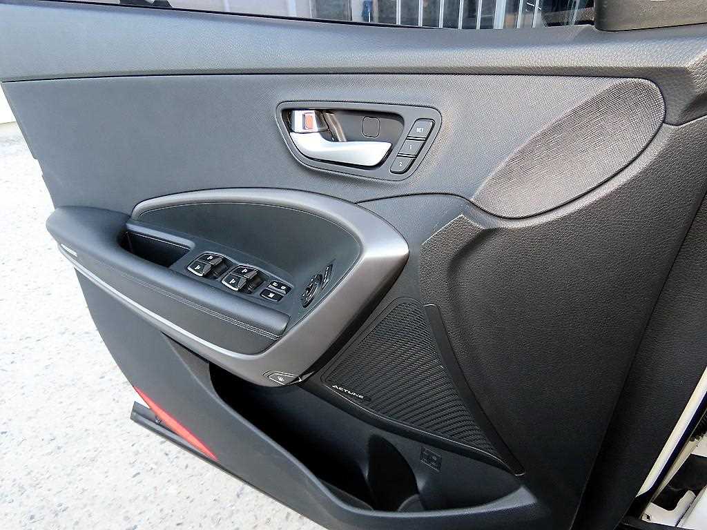 HYUNDAI Santa Fe - Vista 11