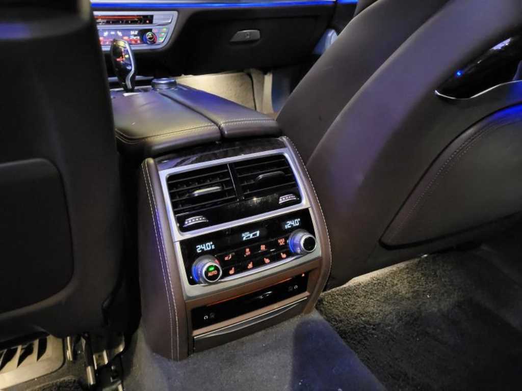 BMW 7 Series 2017 Gris - Importación desde Corea - HF Imports Iquique - Foto 14