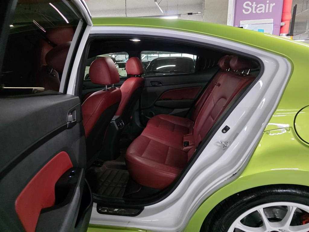 HYUNDAI Avante 2018 Verde - Importación desde Corea - HF Imports Iquique - Foto 16