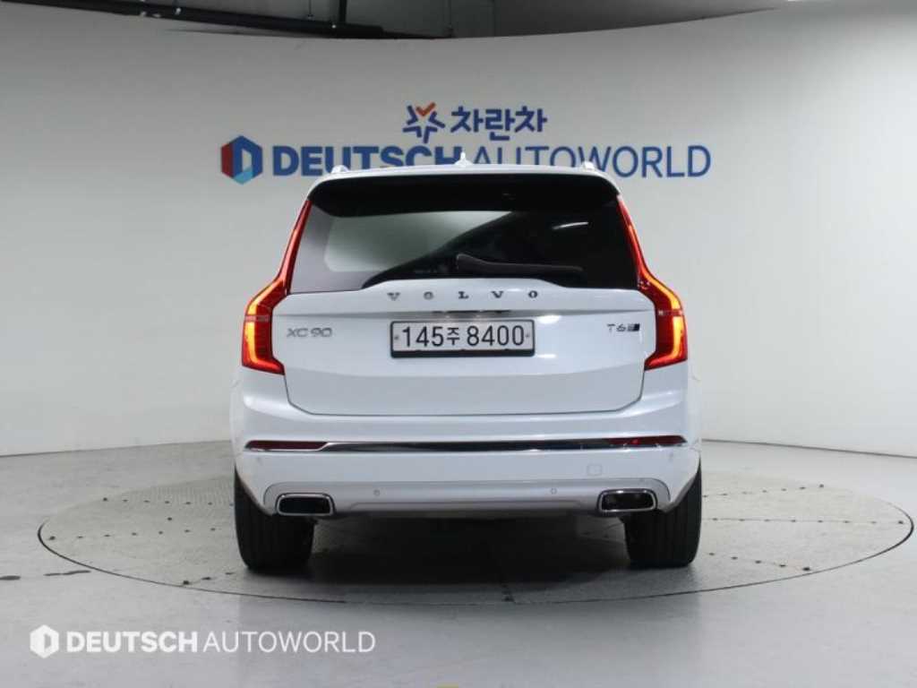 Volvo XC90 - Vista 4