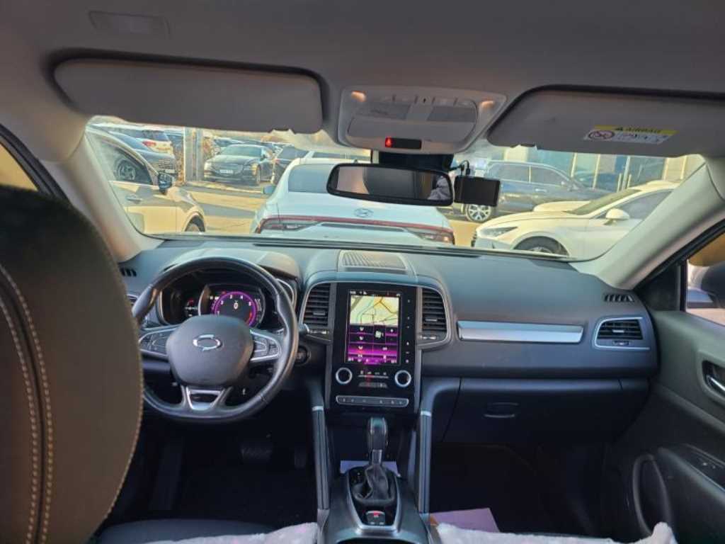 SAMSUNG QM6 - Vista 5