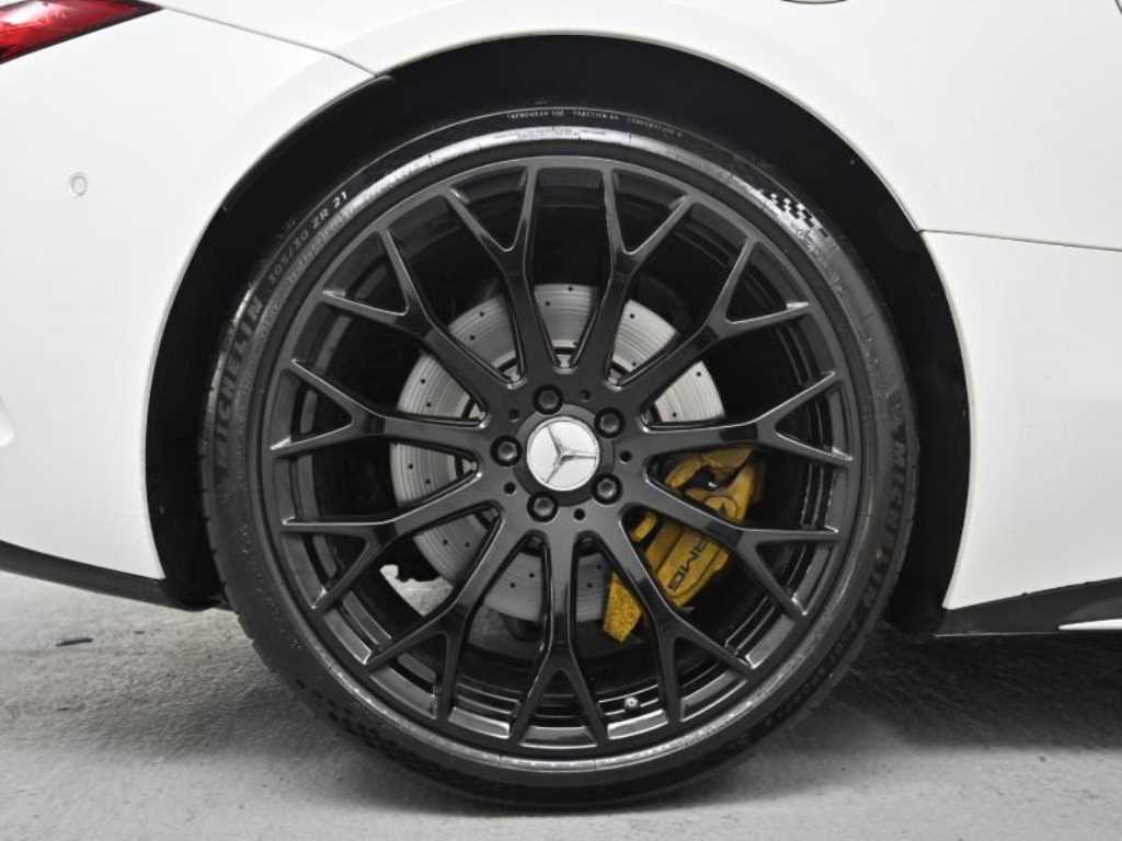 Mercedes Benz SL Class - Vista 5