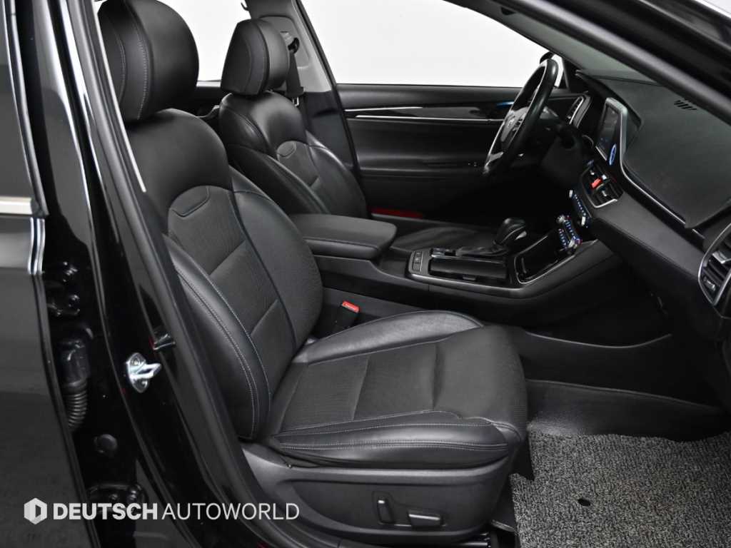 HYUNDAI Grandeur - Vista 10