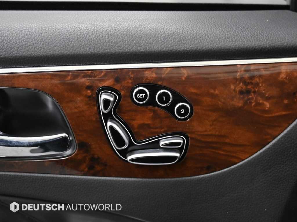 HYUNDAI Equus 2010 Negro - Importación desde Corea - HF Imports Iquique - Foto 17