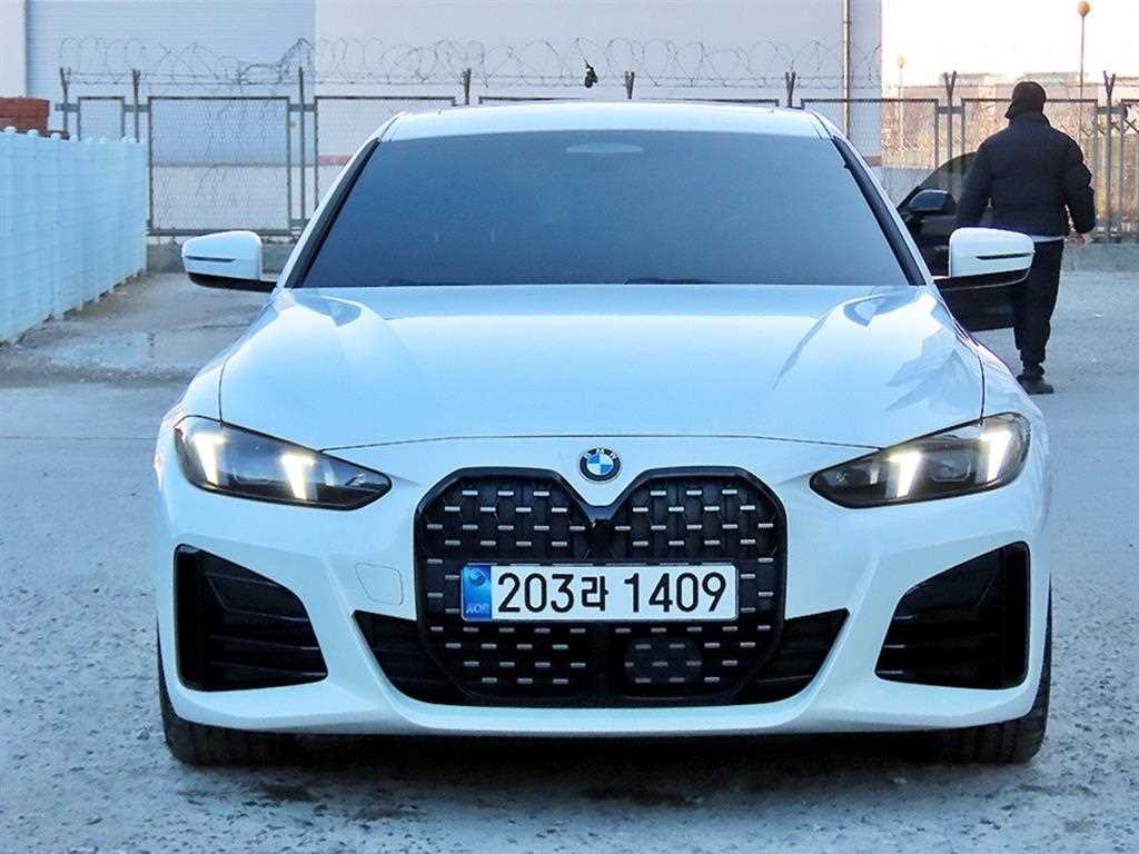 BMW 4 Series 2025 - Importación desde Corea - HF Imports Iquique - Foto 1