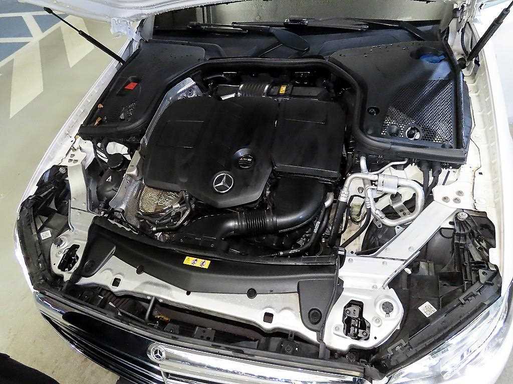 Mercedes Benz E class 2019 Blanco - Importación desde Corea - HF Imports Iquique - Foto 19