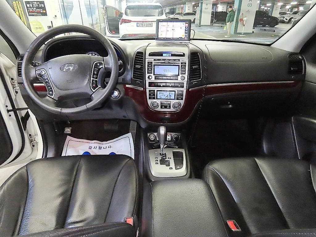 HYUNDAI Santa Fe - Vista 10