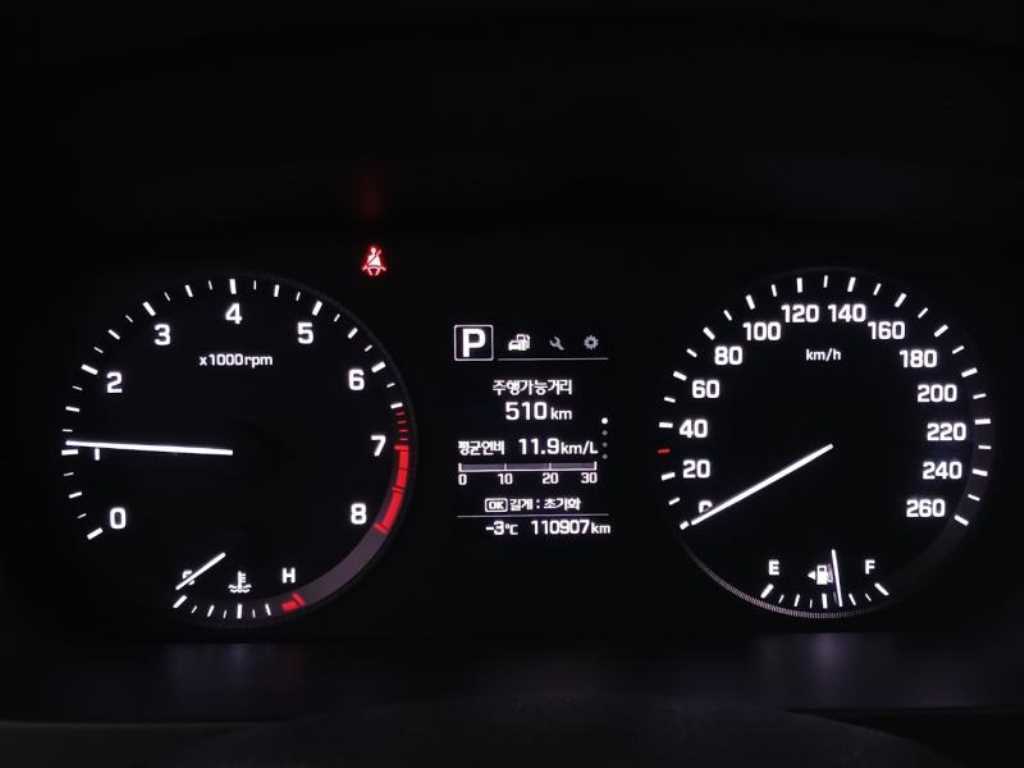 HYUNDAI Sonata - Vista 10