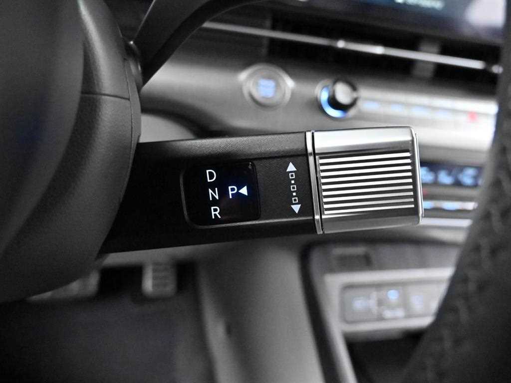 HYUNDAI Kona - Vista 9