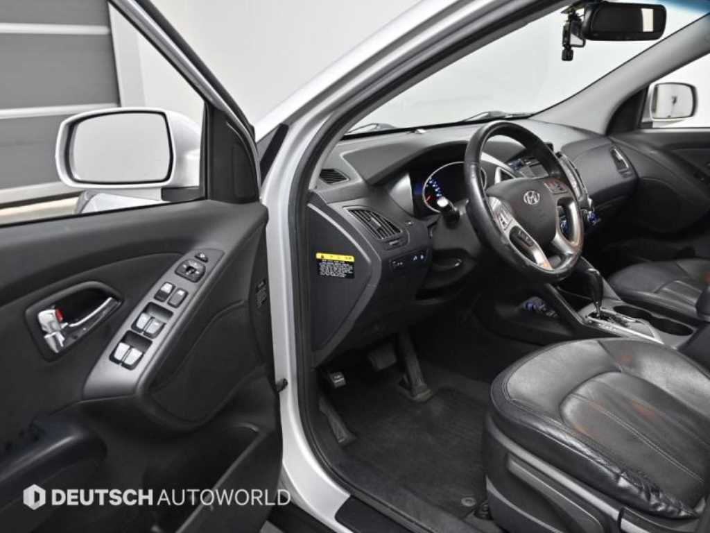 HYUNDAI Tucson - Vista 11