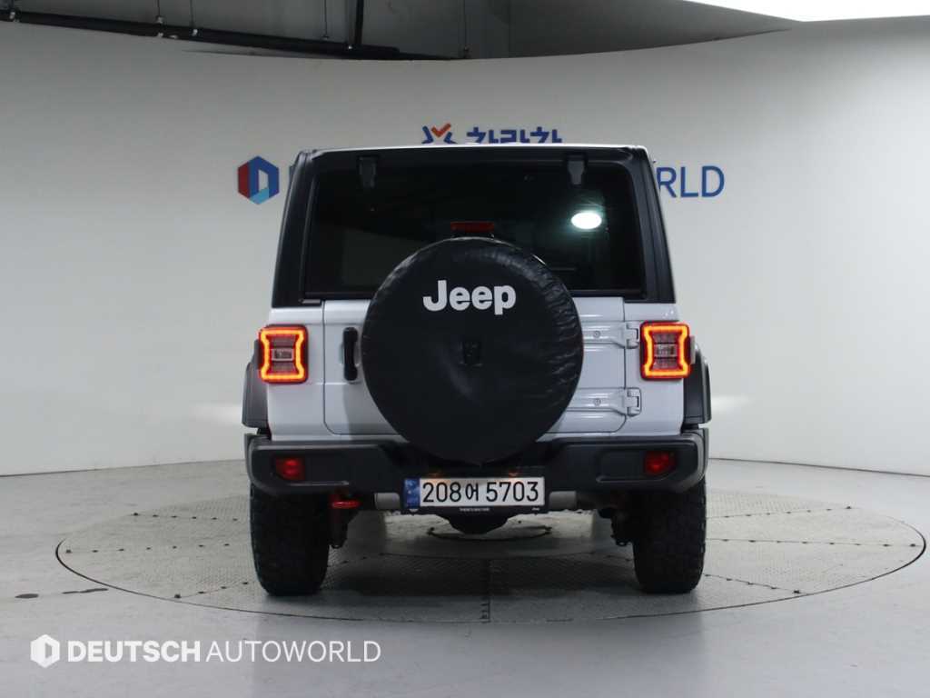 Jeep Wrangler - Vista 5