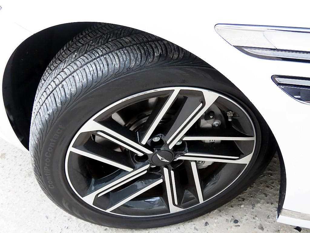 Genesis G80 2025 Blanco - Importación desde Corea - HF Imports Iquique - Foto 20