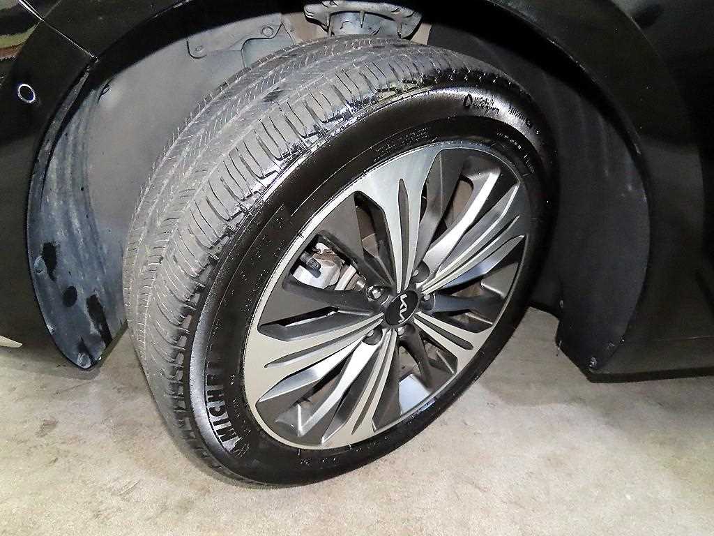 KIA K8 2023 Negro - Importación desde Corea - HF Imports Iquique - Foto 20