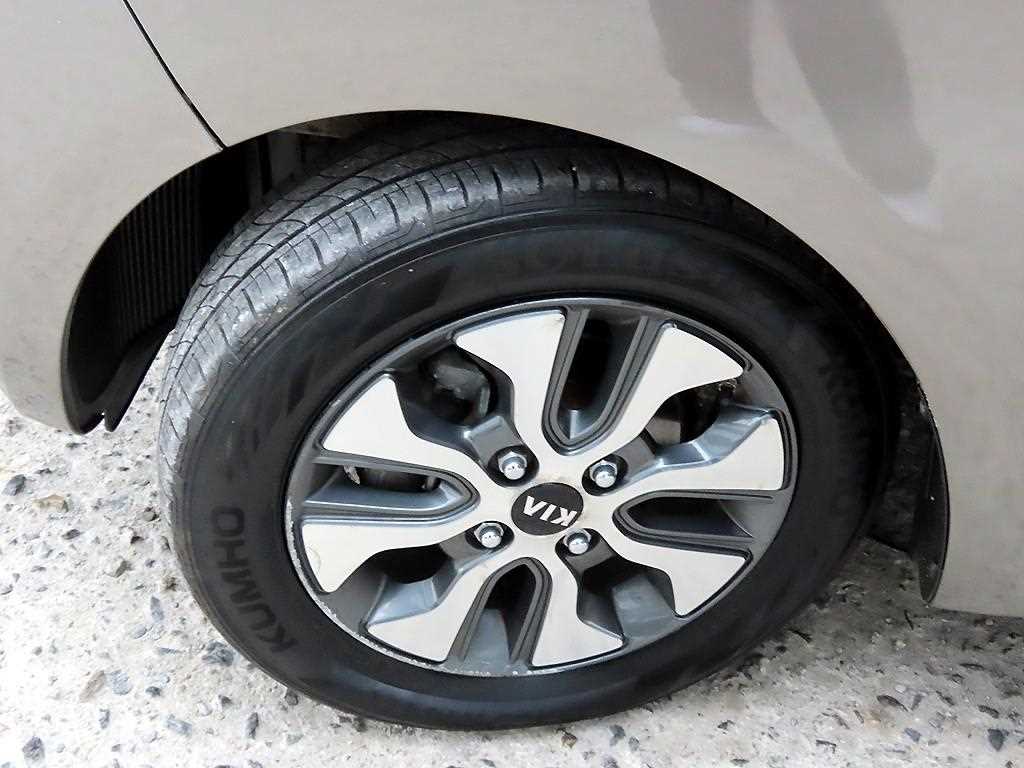 KIA Ray 2017 Gris - Importación desde Corea - HF Imports Iquique - Foto 20