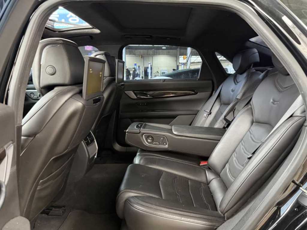 Cadillac CT6 - Vista 9