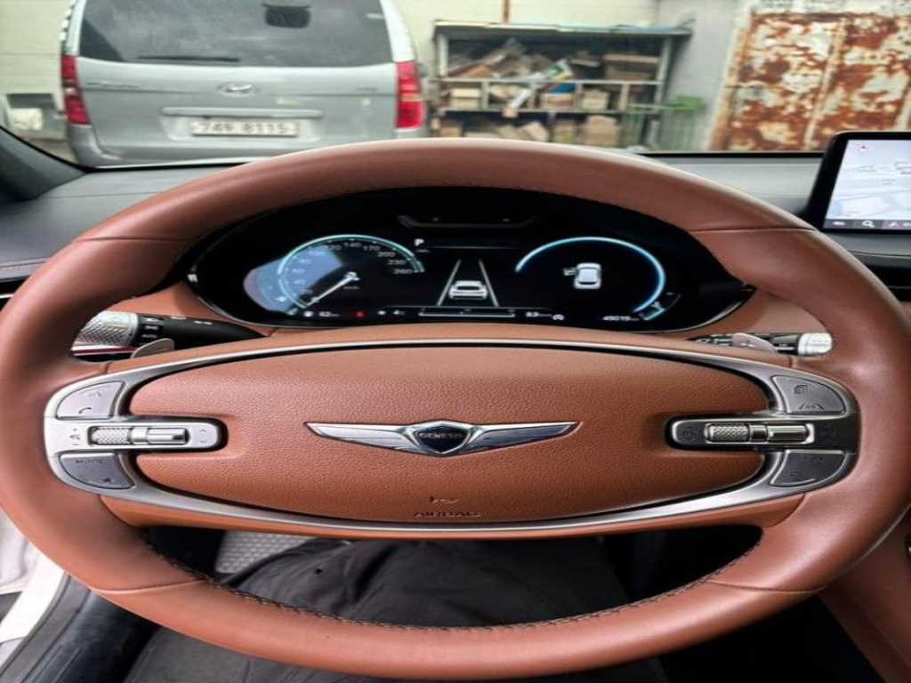 Genesis GV70 - Vista 7