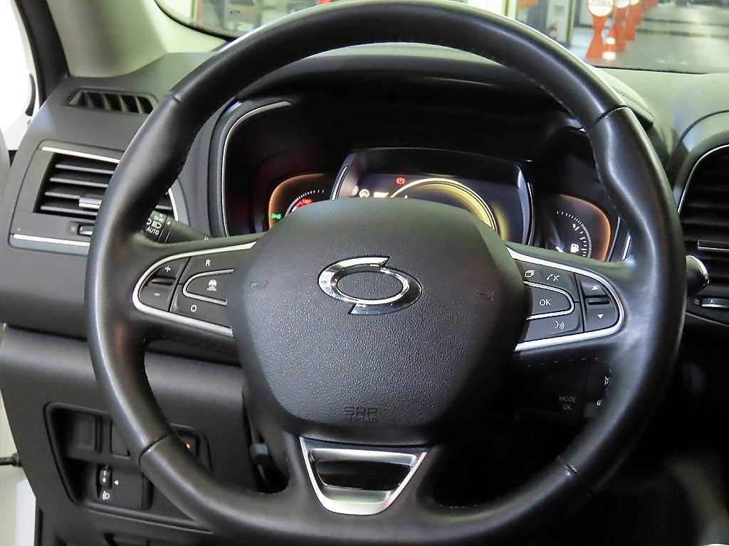 SAMSUNG QM6 - Vista 8