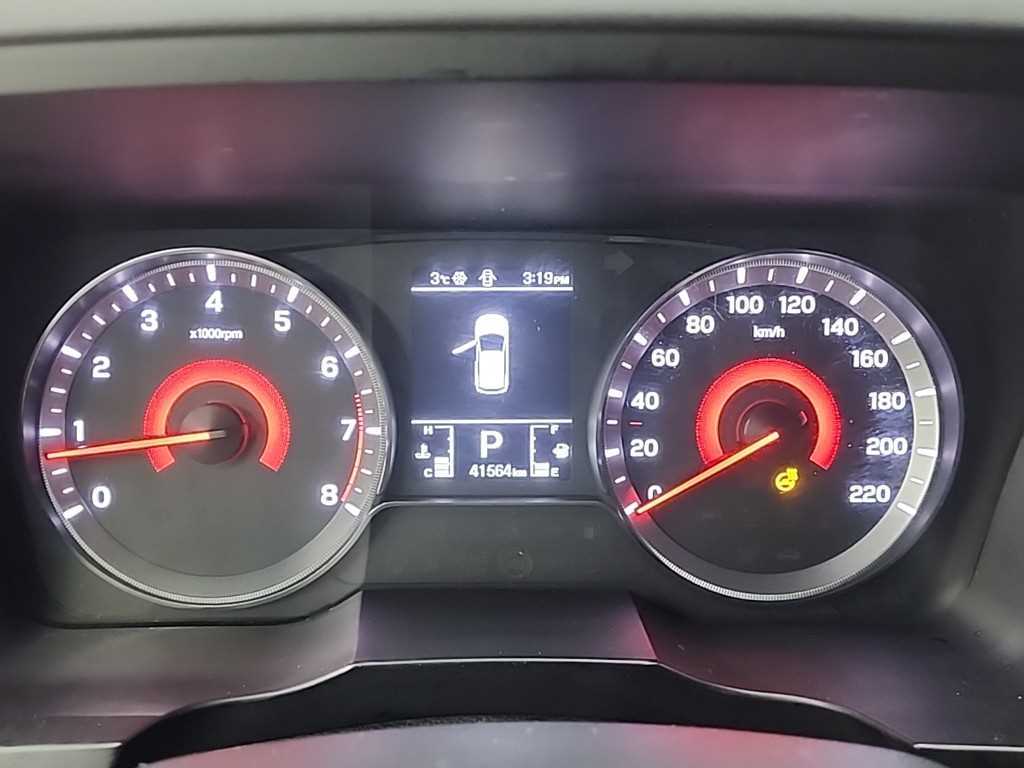 Ssangyong Tivoli - Vista 6