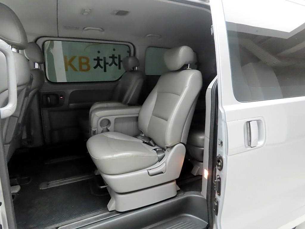 HYUNDAI Starex 2014 - Importación desde Corea - HF Imports Iquique - Foto 14