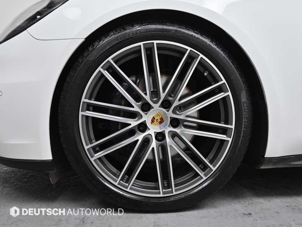 Porsche Panamera - Vista 5