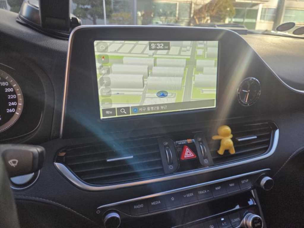 HYUNDAI Grandeur - Vista 6