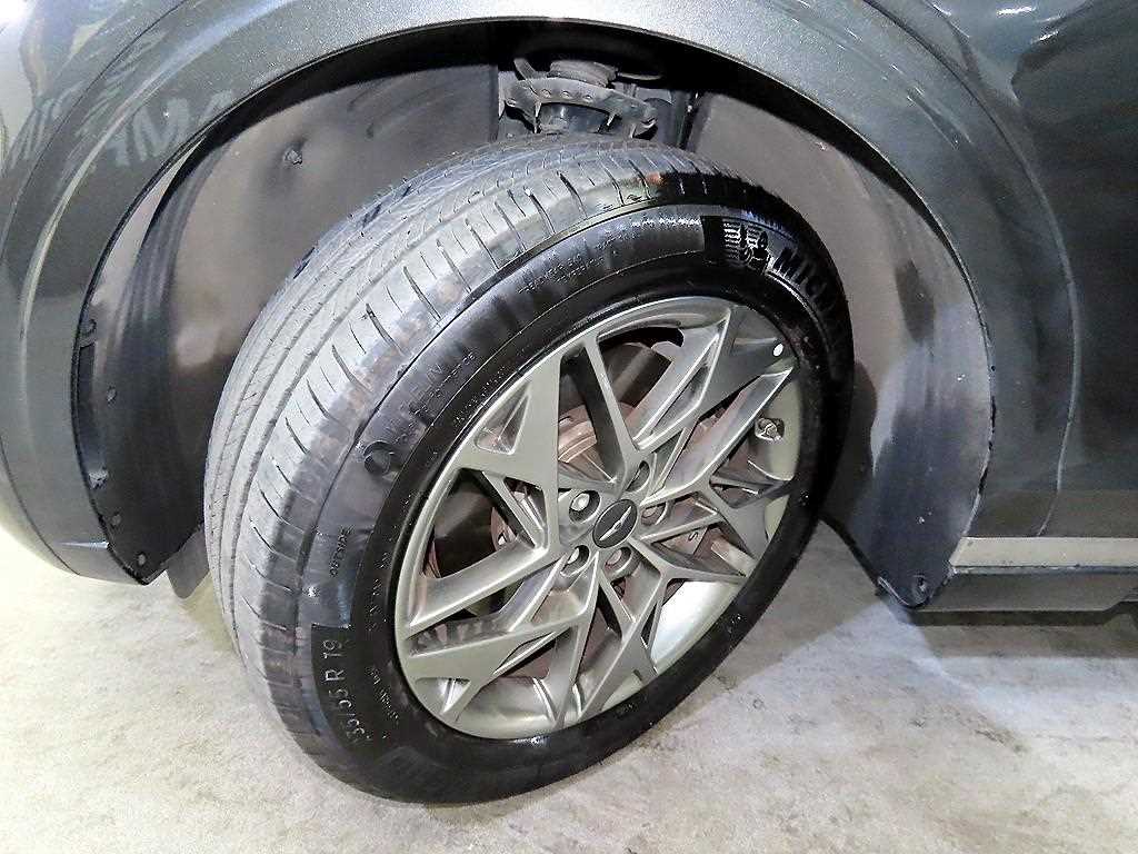 Genesis GV70 2023 Gris - Importación desde Corea - HF Imports Iquique - Foto 20