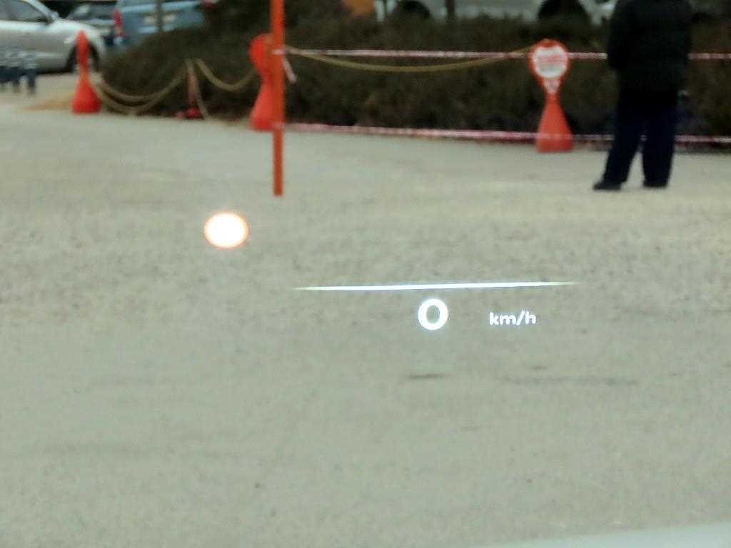 Genesis G80 - Vista 10