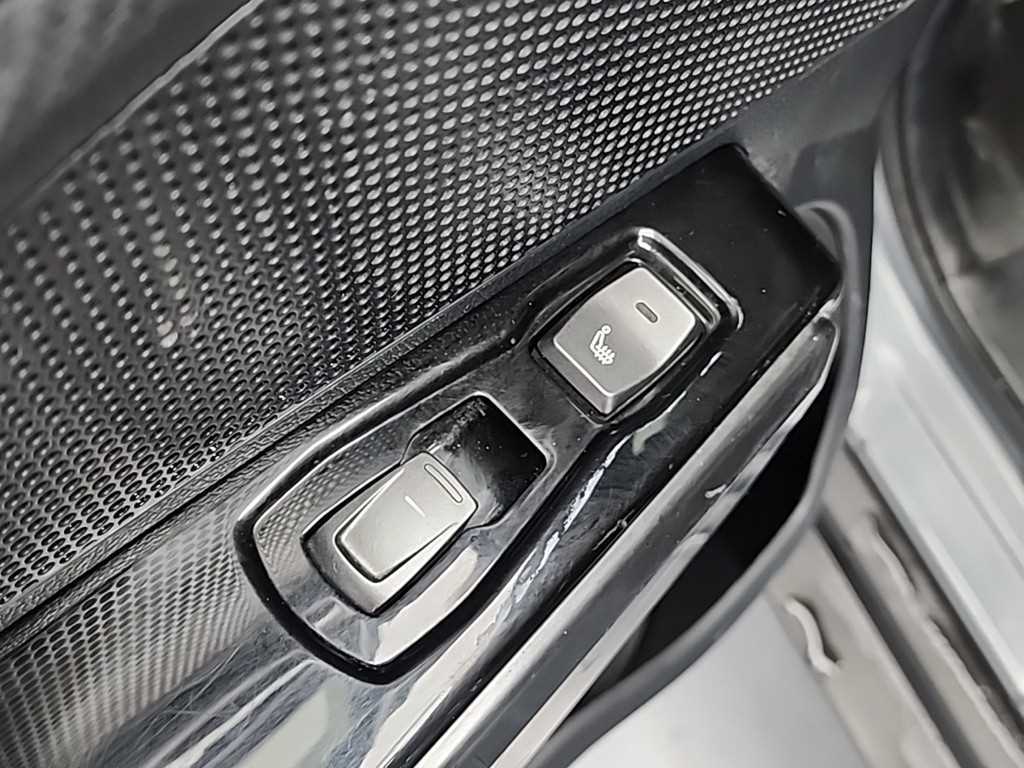 Ssangyong Tivoli 2022 Gris - Importación desde Corea - HF Imports Iquique - Foto 13