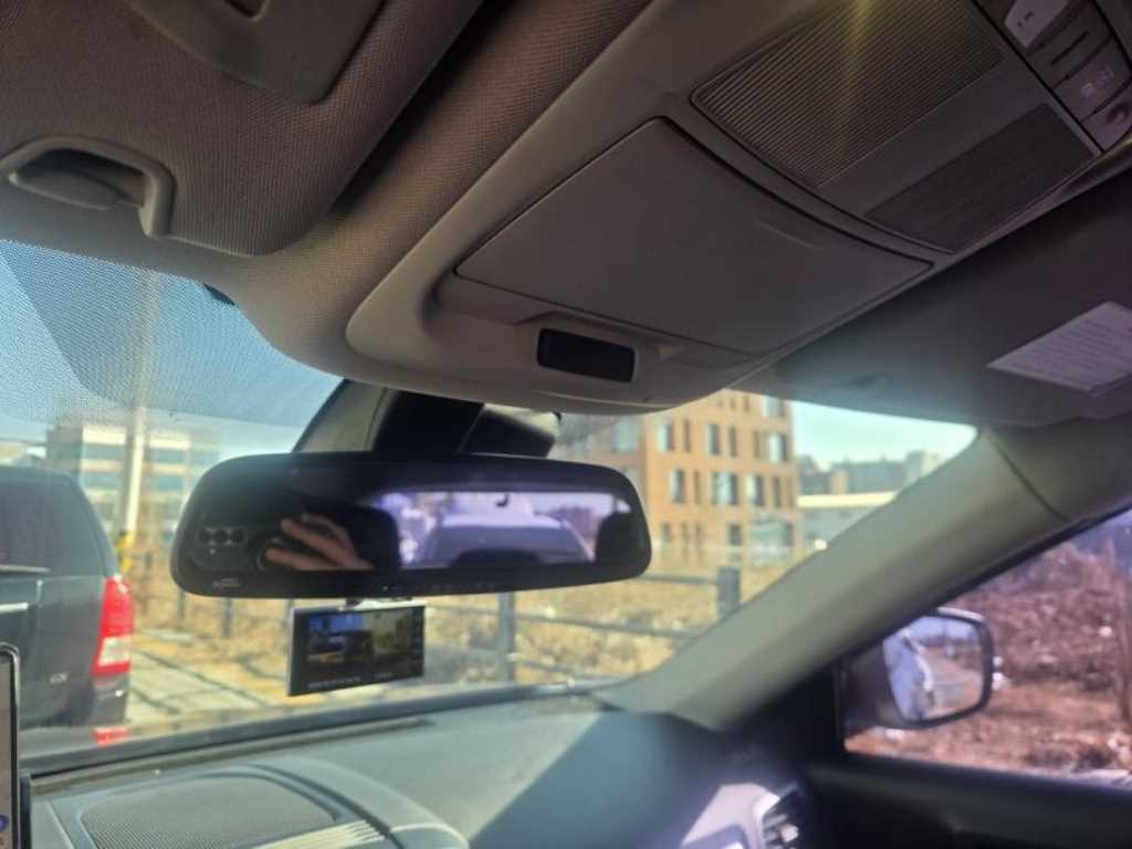 SAMSUNG QM6 - Vista 5