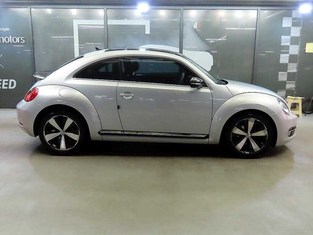 Volkswagen Beetle - Vista 3