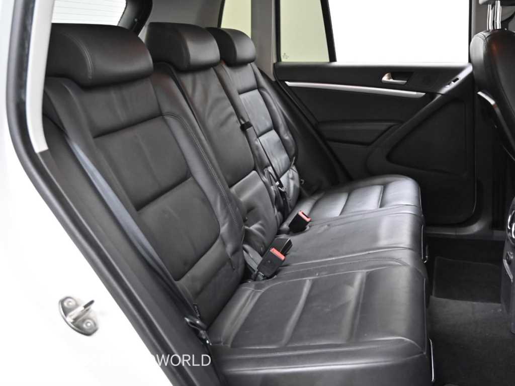 Volkswagen Tiguan - Vista 12