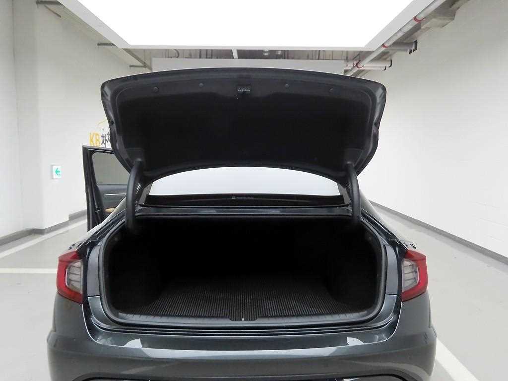 HYUNDAI Sonata - Vista 5