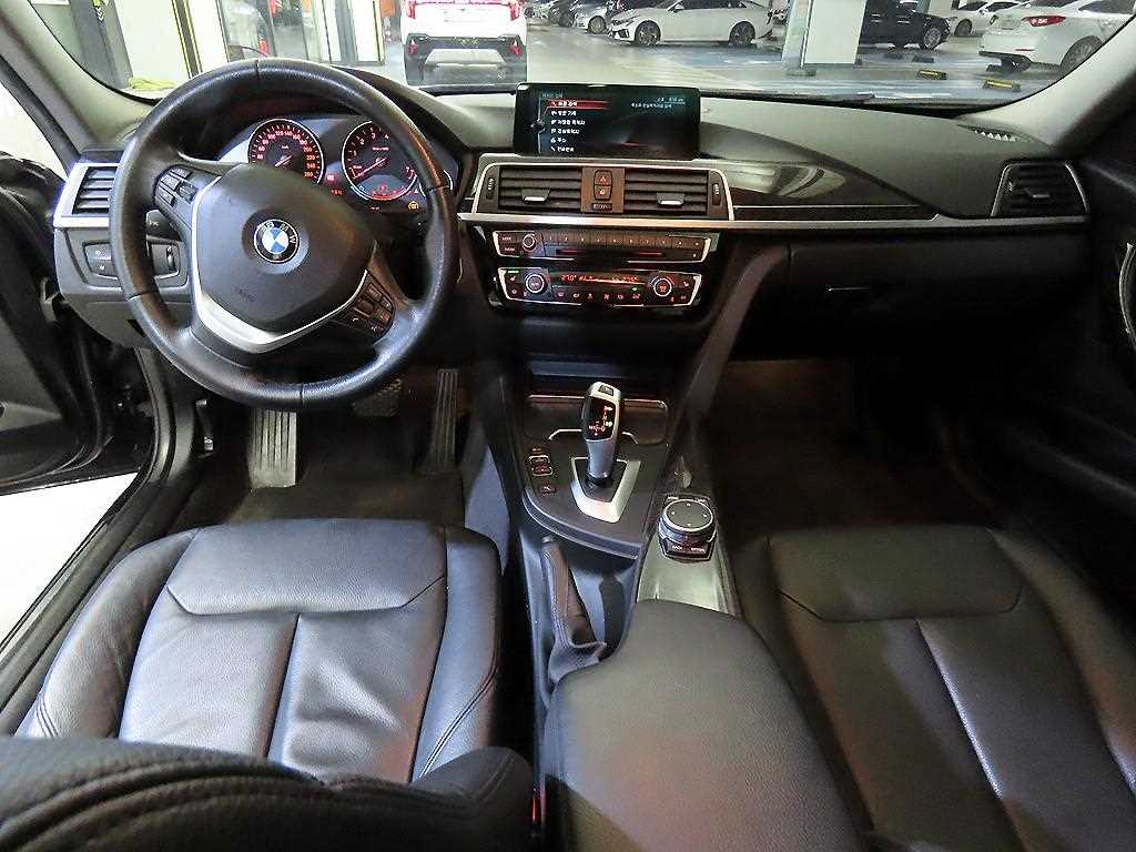 BMW 3 series - Vista 10