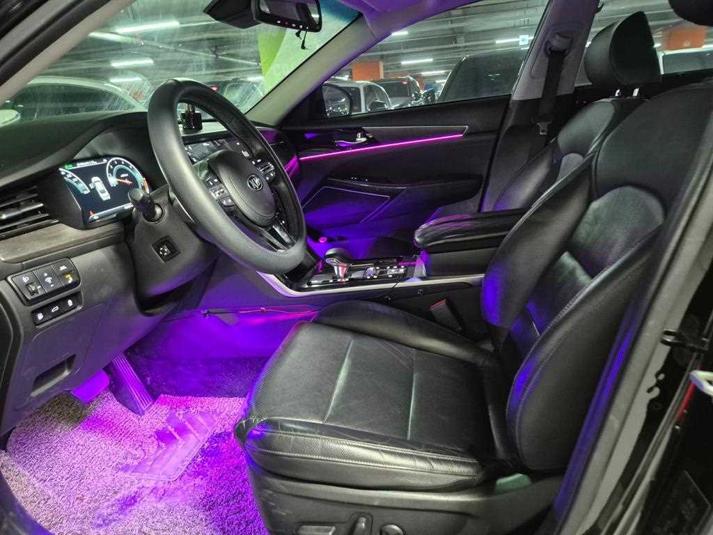 KIA K7 - Vista 9