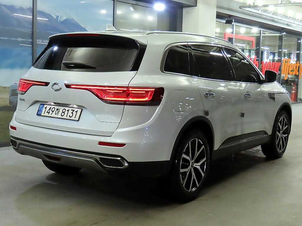 SAMSUNG QM6 - Vista 4