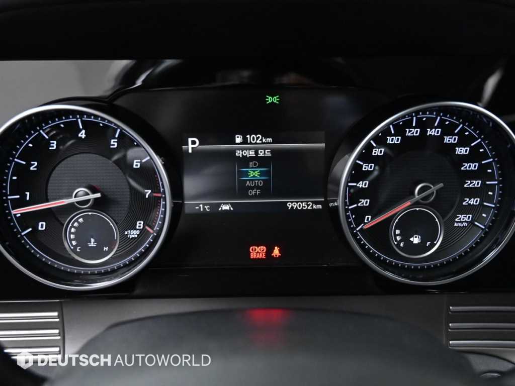 HYUNDAI Grandeur - Vista 8