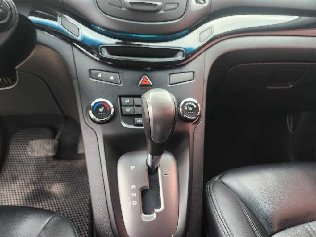 Chevrolet Orlando - Vista 10