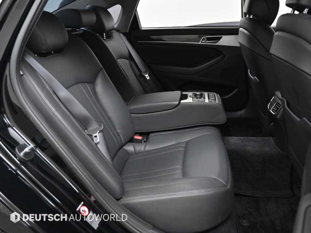 Genesis G80 - Vista 12