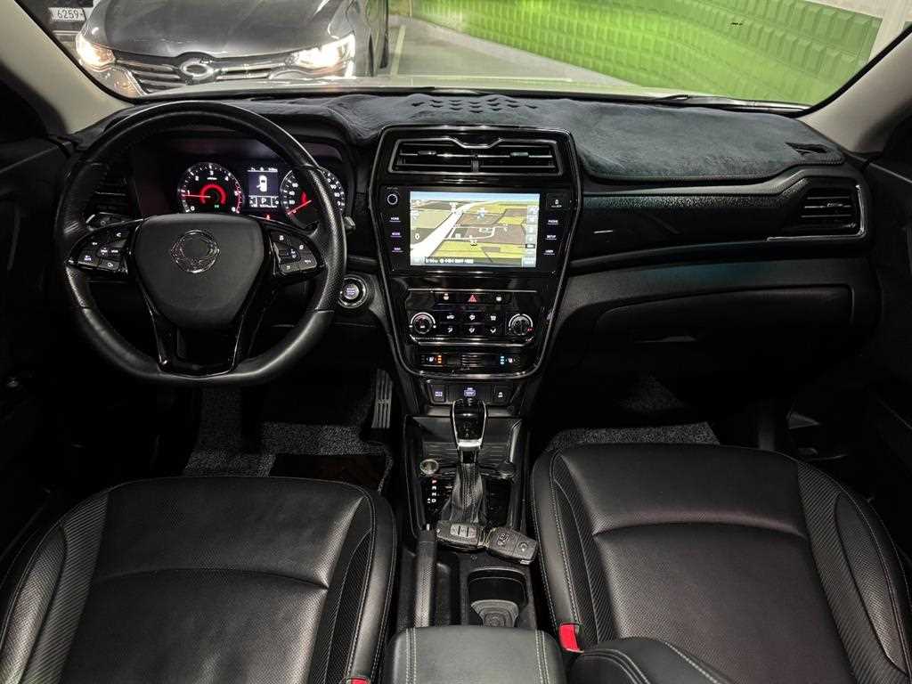 Ssangyong Tivoli - Vista 8