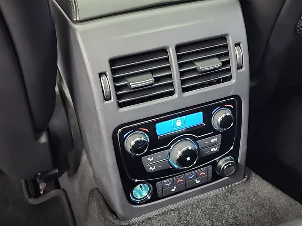 Jaguar XF 2019 Negro - Importación desde Corea - HF Imports Iquique - Foto 13