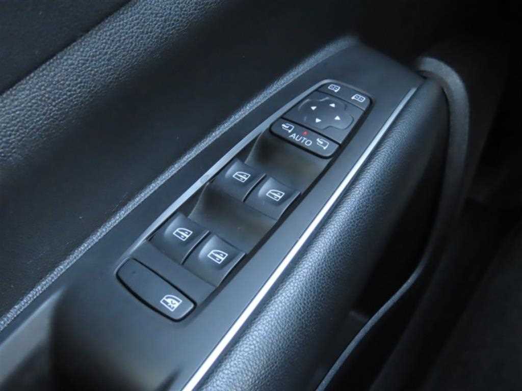 SAMSUNG QM6 - Vista 12